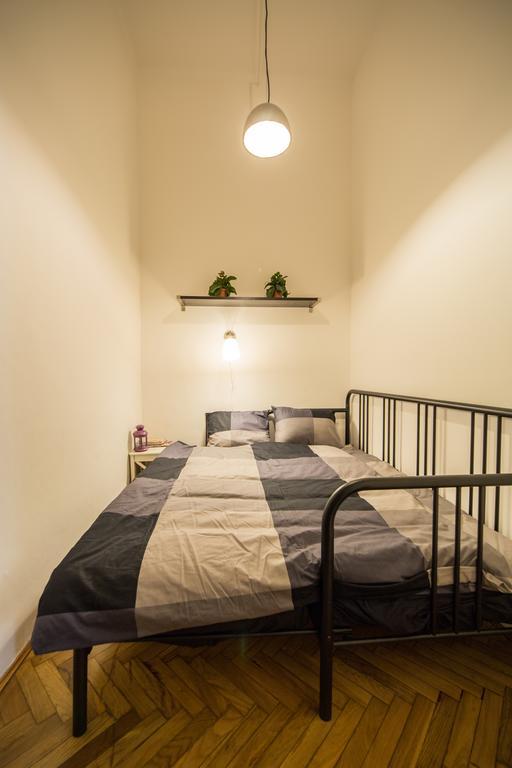 Logement Sous Le Chateau Budapest Luaran gambar