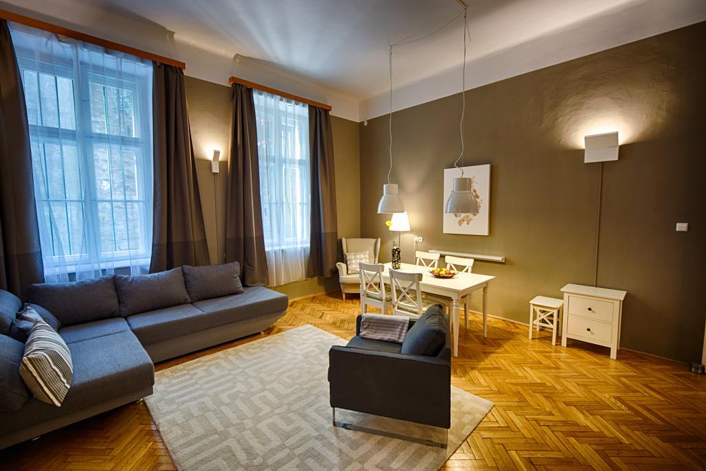 Logement Sous Le Chateau Budapest Luaran gambar