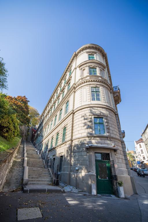 Logement Sous Le Chateau Budapest Luaran gambar