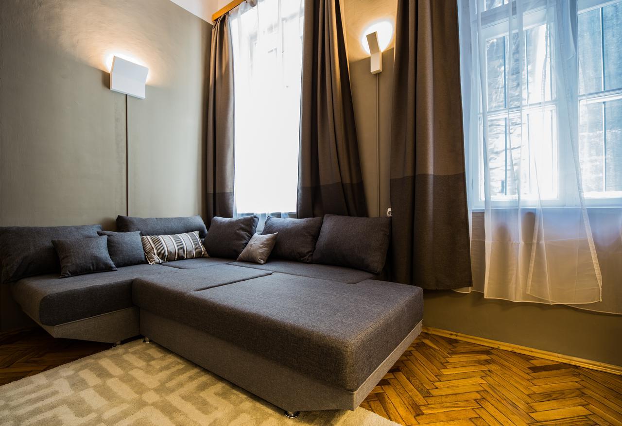 Logement Sous Le Chateau Budapest Luaran gambar